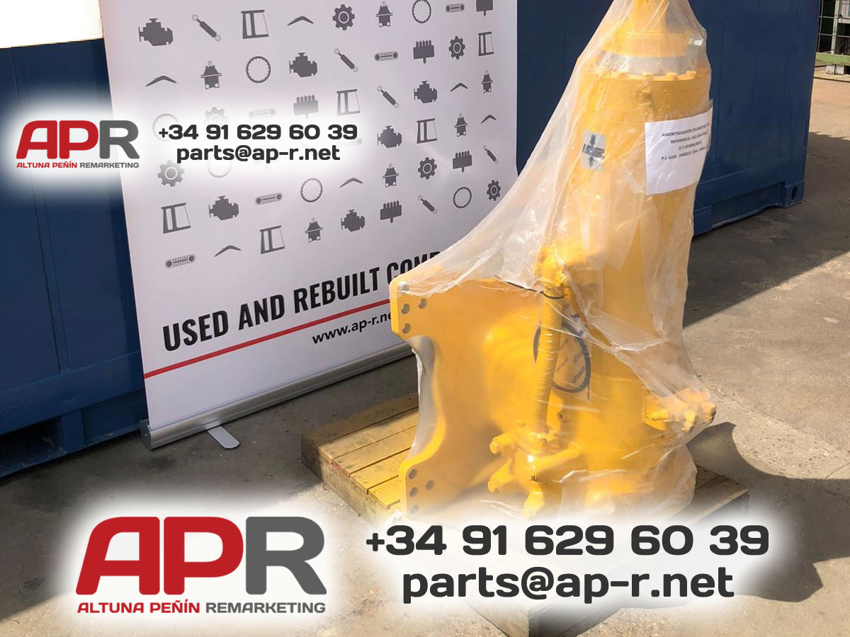 Komatsu hd 785-5 front suspension 561-50-6T101 used or rebuilt