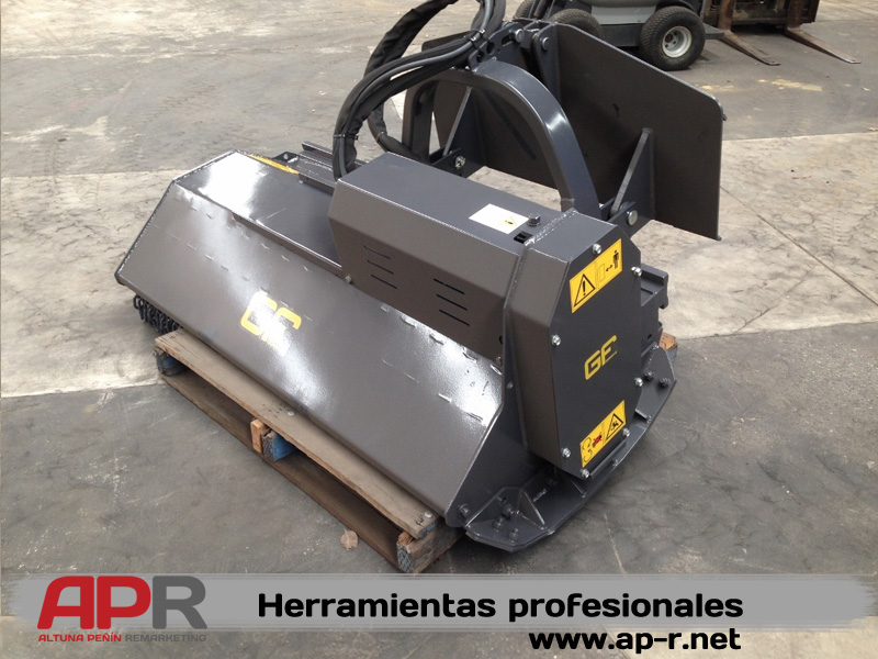 Desbrozadora frontal para minicargadora