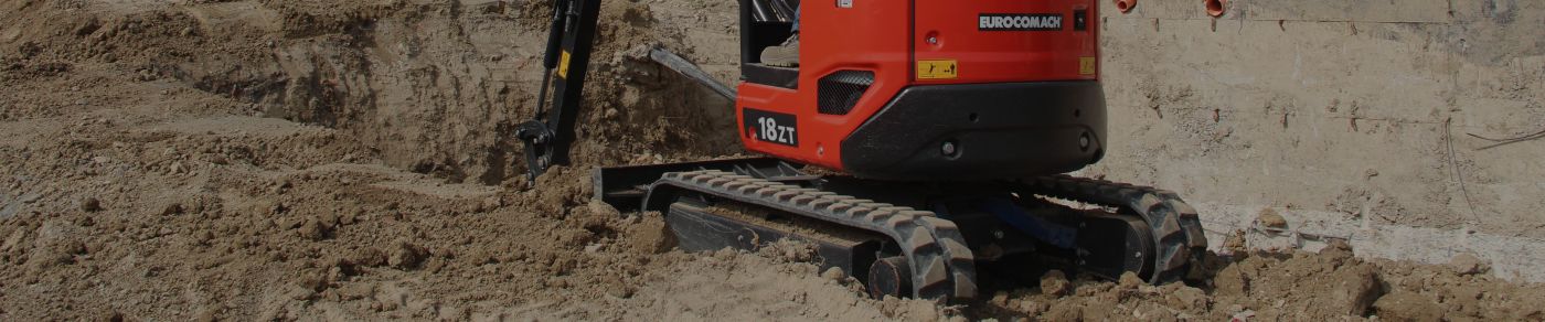 Minicargadora Eurocomach 18ZT